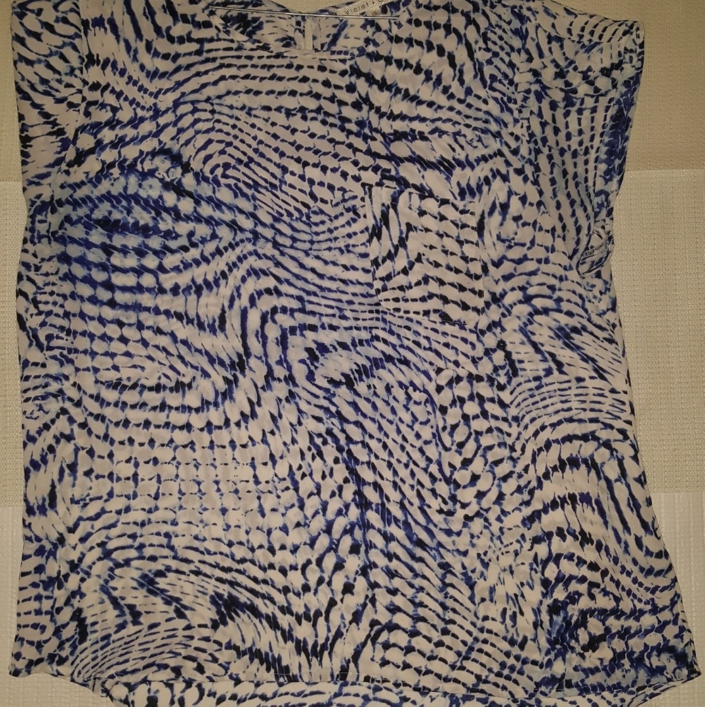 Violet and Claire blouse (size L)